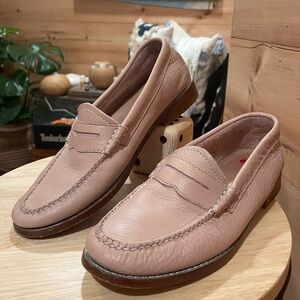 G.H. Bass & Co. Pink Leather Loafers